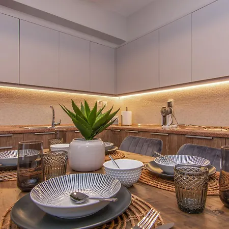 Seven Apartment Kalamata