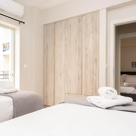 Seven Apartman Kalamáta