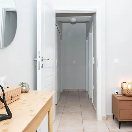 Apartment Seven